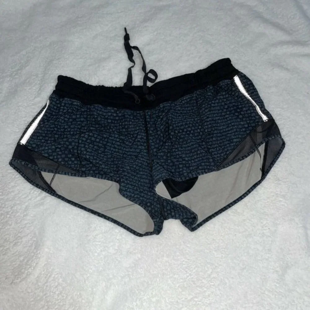 Lululemon Hotty Hot Shorts